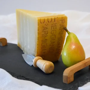Il Parmigiano Reggiano halal 30 mesi